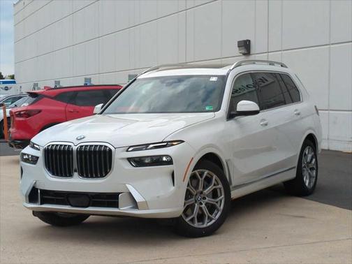 2025 BMW X7 xDrive40i
