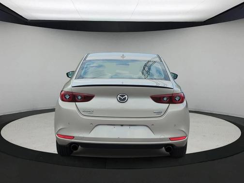 2022 Mazda Mazda3 AWD w/Premium Package