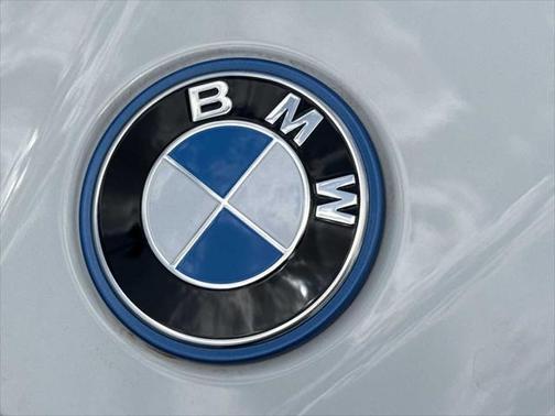 2025 BMW i5 eDrive40