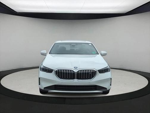 2025 BMW i5 xDrive40