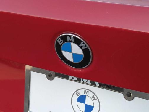 2024 BMW 330 i xDrive