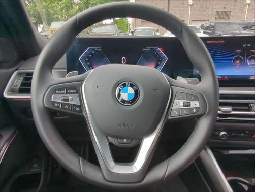 2024 BMW 330 i xDrive