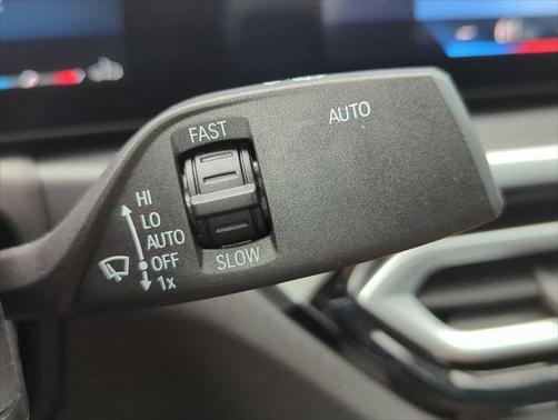 2024 BMW 330 i xDrive