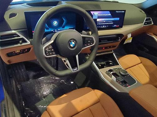 2025 BMW 330 i xDrive