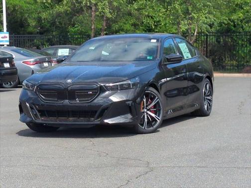2025 BMW i5 M60