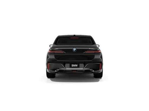 2026 BMW 750e xDrive