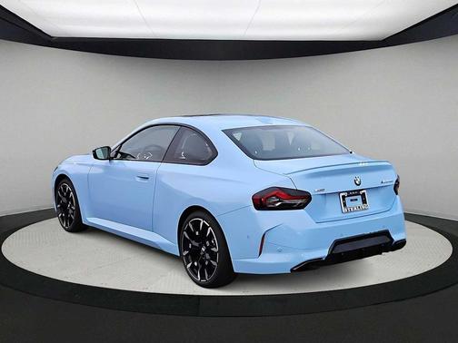 2026 BMW M240 i xDrive