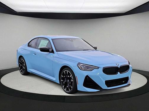 2026 BMW M240 i xDrive