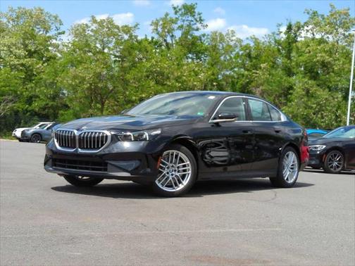 2025 BMW 530 i xDrive