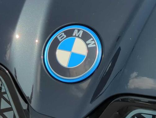 2023 BMW iX M60