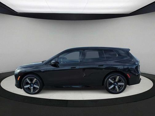 2025 BMW iX xDrive50