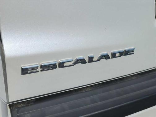 2016 Cadillac Escalade Luxury