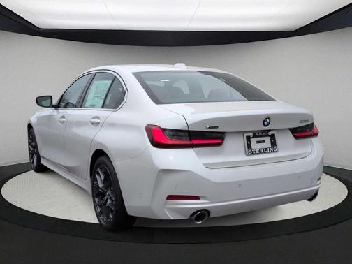 2025 BMW 330 i xDrive