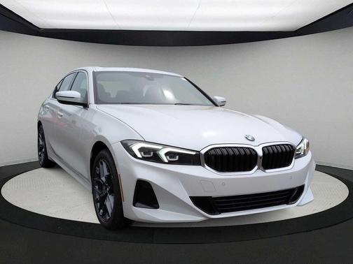 2025 BMW 330 i xDrive