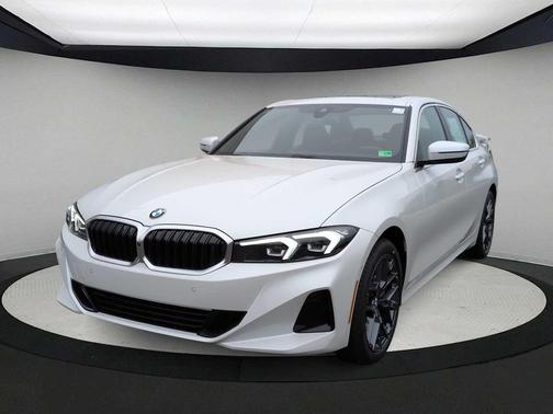 2025 BMW 330 i xDrive