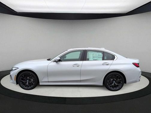 2025 BMW 330 i xDrive