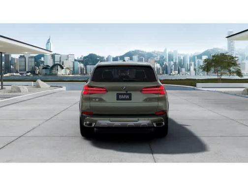 Manhattan Green Metallic 2026 BMW X5 PHEV xDrive50e