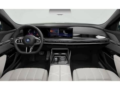 2026 BMW 750e xDrive