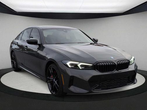 2024 BMW 330 i xDrive