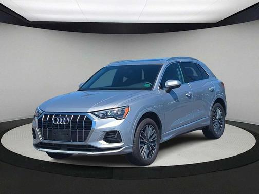 2022 Audi Q3 40 Premium