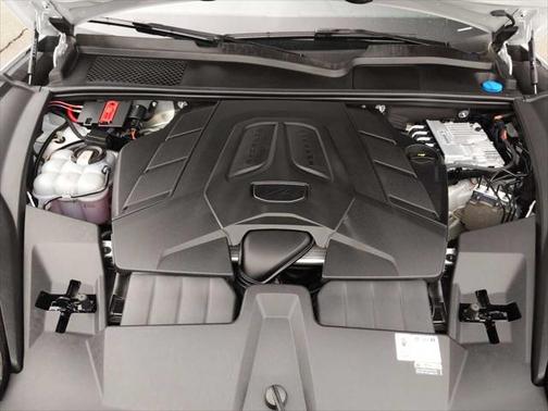 2024 Porsche Cayenne Base