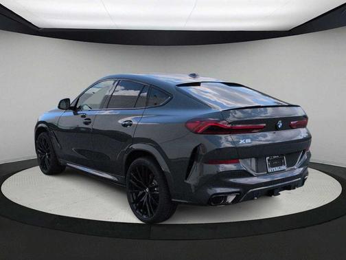 2026 BMW X6 xDrive40i