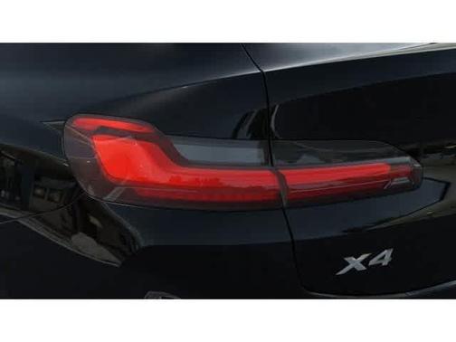 2025 BMW X4 xDrive30i