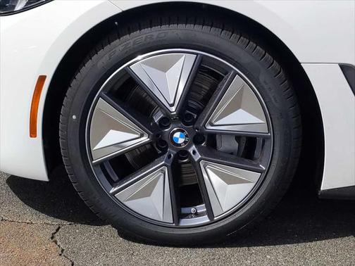 2025 BMW i4 Gran Coupe xDrive40