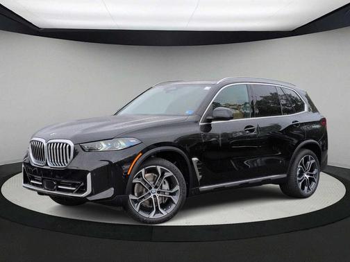 Black Sapphire Metallic 2026 BMW X5 xDrive40i