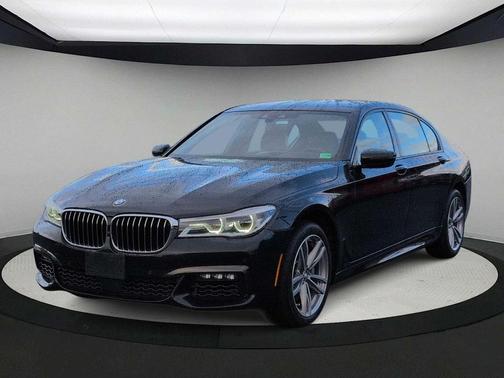 2016 BMW 750 i xDrive