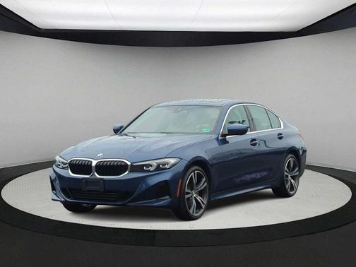 2023 BMW 330 i xDrive