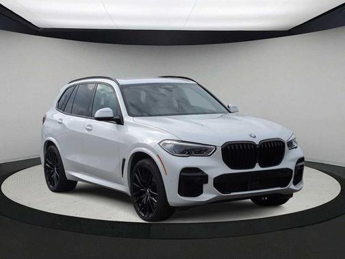 2023 BMW X5 M50i