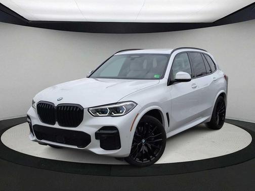 2023 BMW X5 M50i