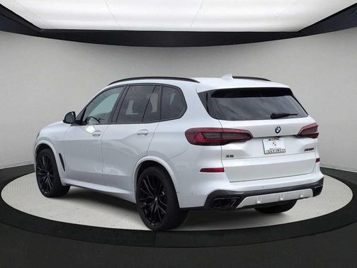 2023 BMW X5 M50i