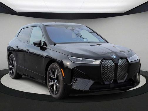 2025 BMW iX xDrive50