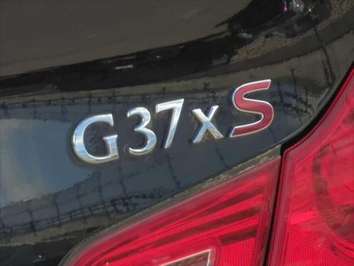 2013 INFINITI G37x Base