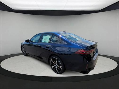 2026 BMW 550e xDrive