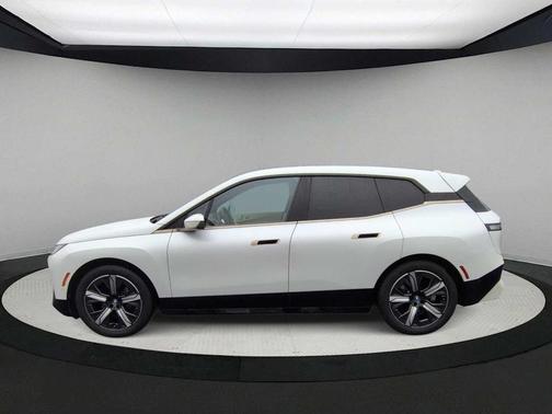 2023 BMW iX xDrive50