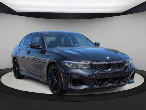 Black Sapphire Metallic 2022 BMW M340 i xDrive