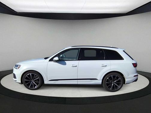 2021 Audi Q7 55 Prestige