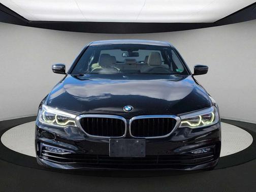 2017 BMW 540 i xDrive