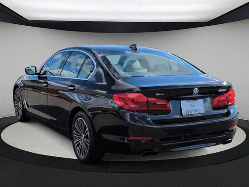 2017 BMW 540 i xDrive