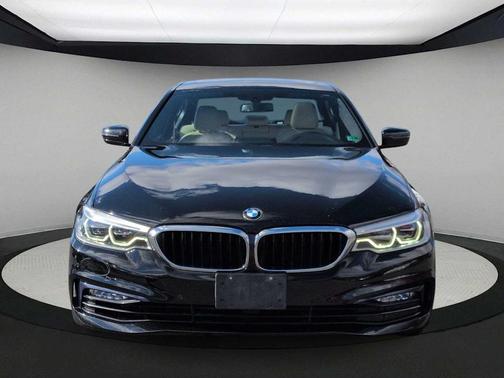 2017 BMW 540 i xDrive