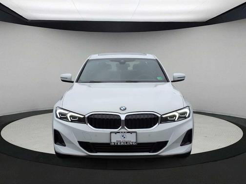 2023 BMW 330 i xDrive
