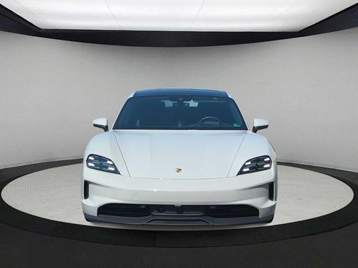 2025 Porsche Taycan Base