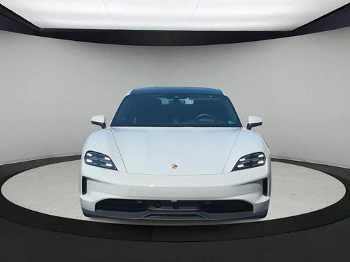 2025 Porsche Taycan Base