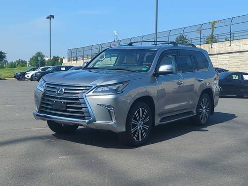 2021 Lexus LX 570 Two-Row