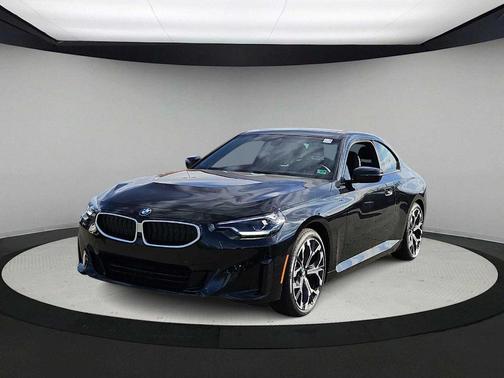 2026 BMW 230 i xDrive