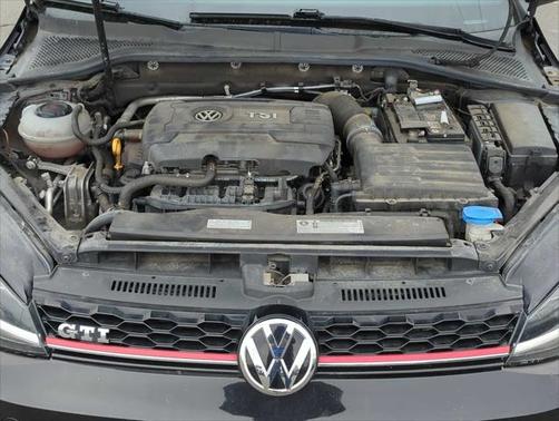2018 Volkswagen Golf GTI 2.0T S 4-Door