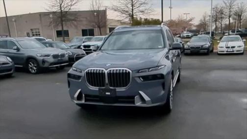 2025 BMW X7 xDrive40i